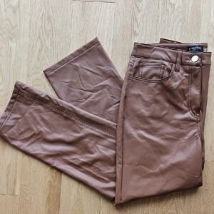 Reitmans Brown Straight Leg Pants